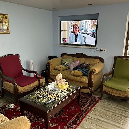 קוטאיסי Guest House Medea מראה חיצוני תמונה