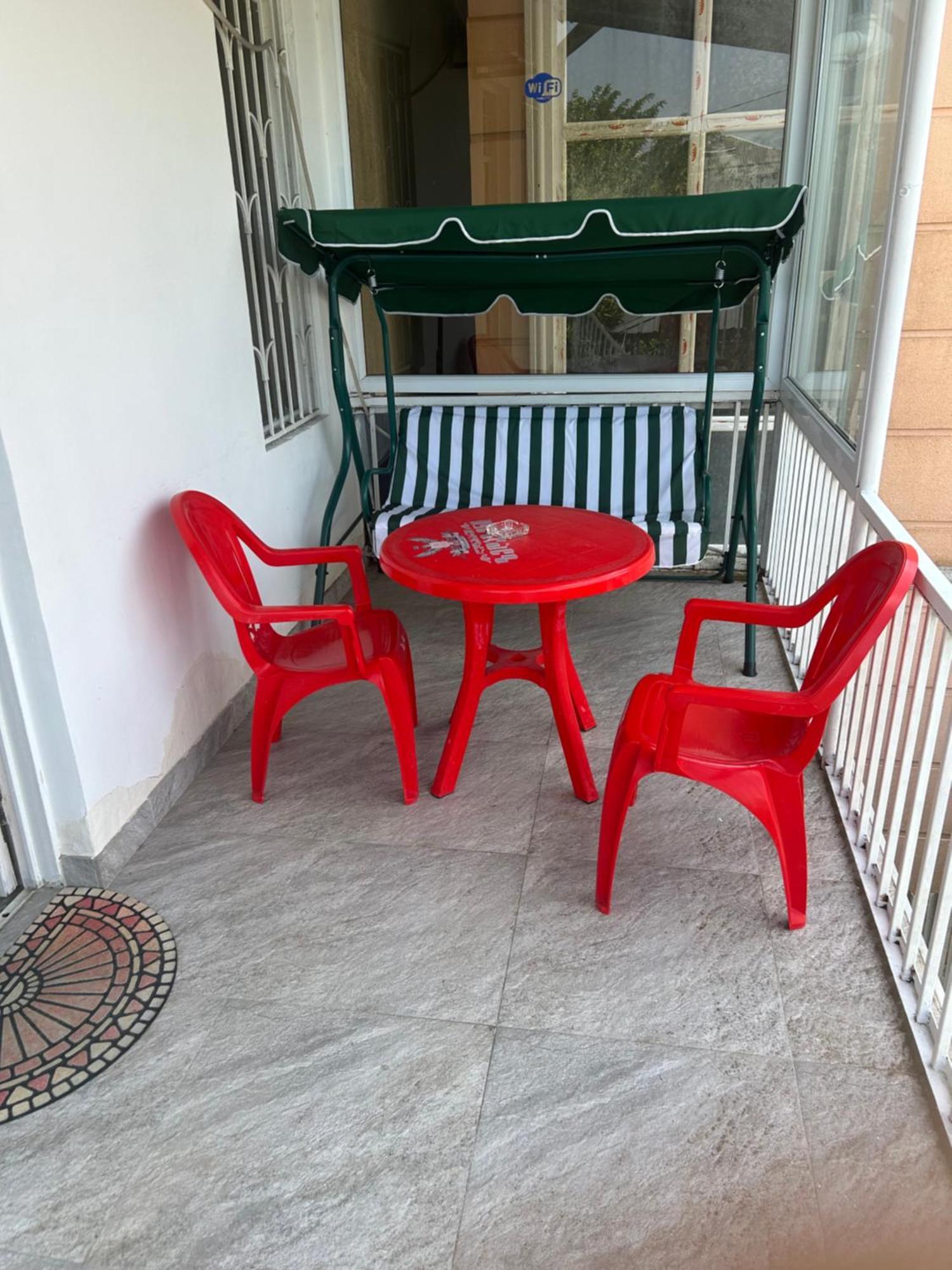 קוטאיסי Guest House Medea מראה חיצוני תמונה